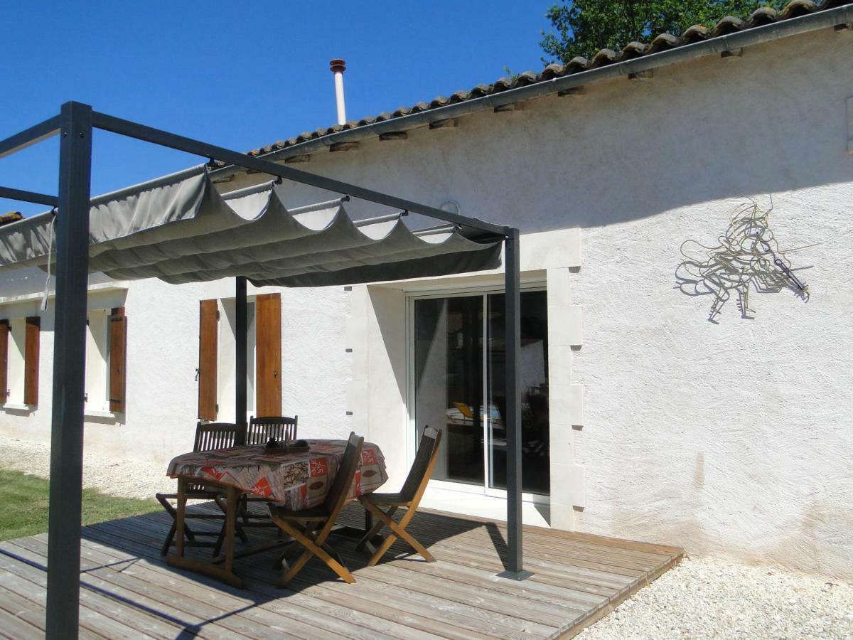 Le Du Gueurlet Holiday home Boresse-et-Martron